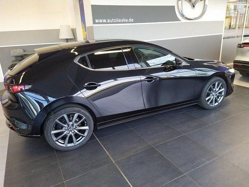 Gebraucht Mazda 3 Selection 122 PS (89 kW) 2021 Jet black Limousine