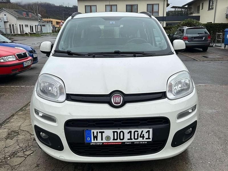 Gebraucht Fiat Panda Lounge 69 PS (50 kW) 2012 Colore esterno (bianco past Kleinwagen