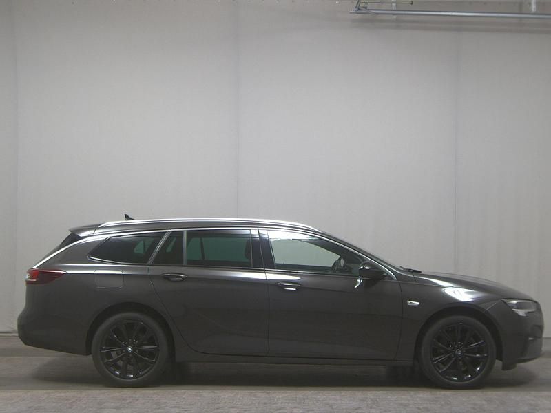 Braun Gebraucht 2021 Opel Insignia Ultimate Kombi | 11.480 € (Guter Preis) - Bild 1/4