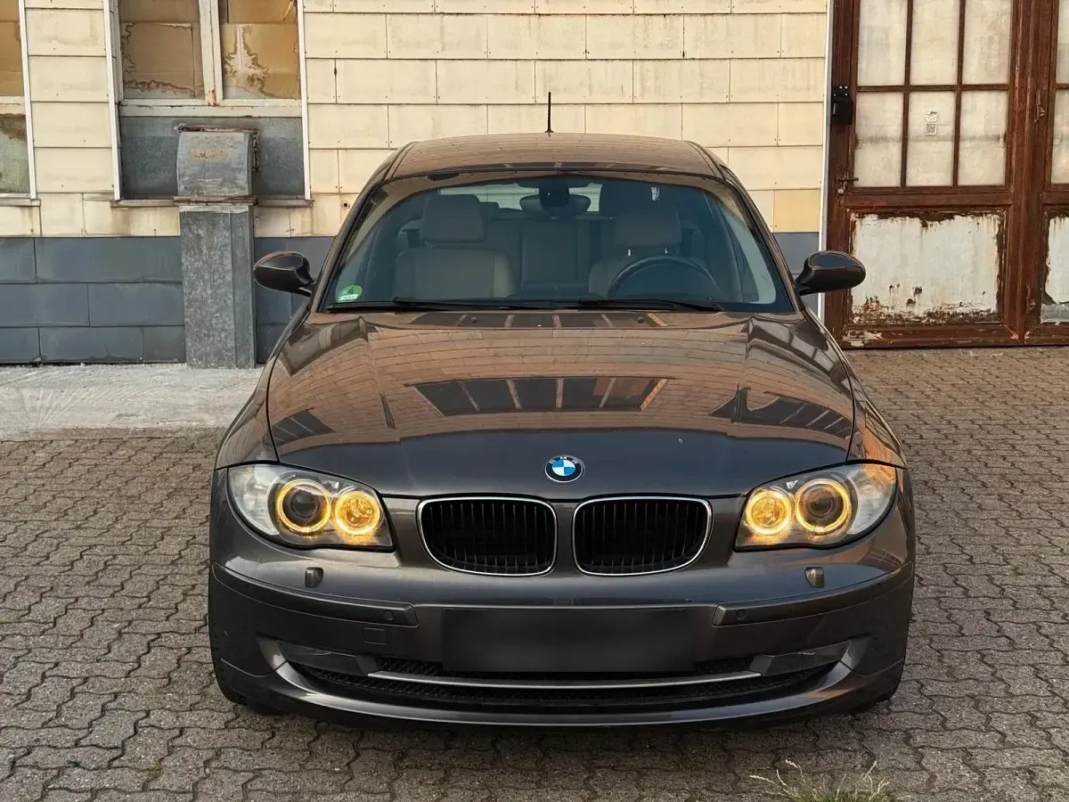 Gebraucht BMW 118 143 PS (105 kW) 2008 Braun Kleinwagen