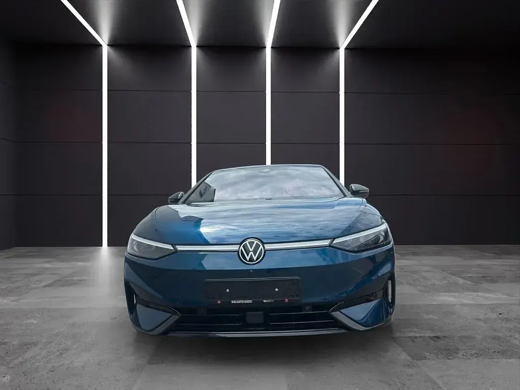 Gebraucht VW ID.7 Pro 210 kW (286 PS) 2025 Blau Limousine