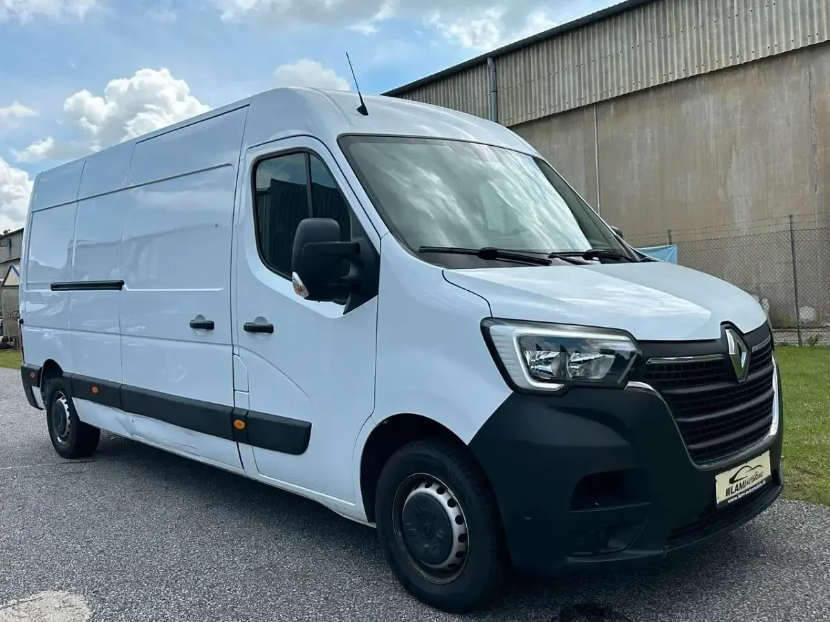 Gebraucht Renault Master 135 PS (99 kW) 2023 Weiß Van / Kleinbus