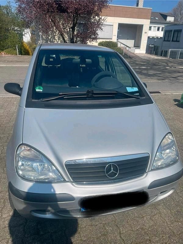 Gebraucht Mercedes A160 101 PS (74 kW) 2001 Silber Limousine