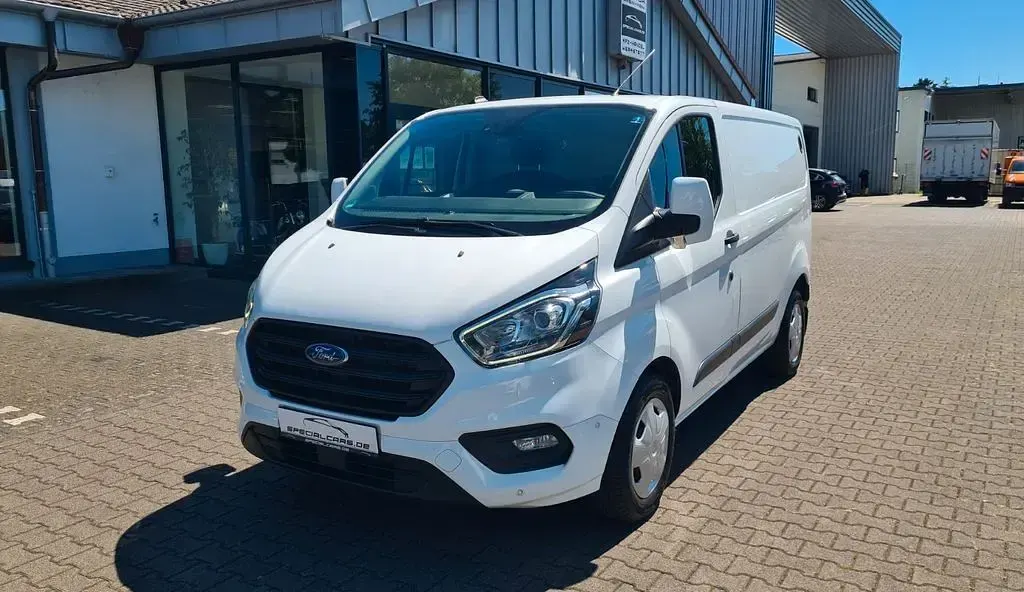Gebraucht Ford Transit Custom 131 PS (96 kW) 2020 Weiß Van / Kleinbus