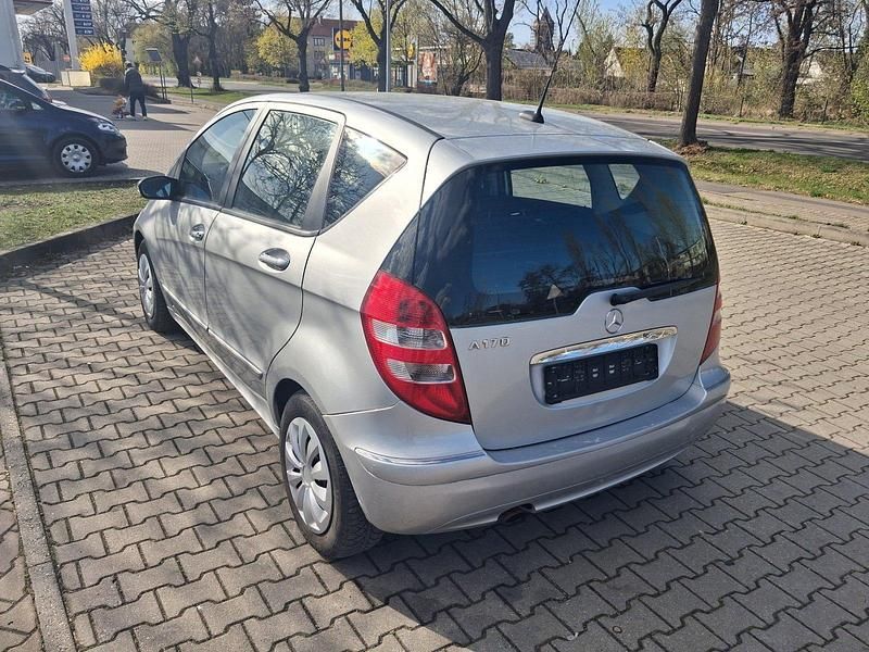 Gebraucht Mercedes A170 Elegance 116 PS (85 kW) 2004 Silber Limousine