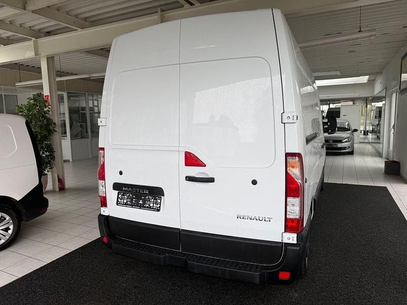 Gebraucht Renault Master 136 PS (100 kW) 2021 Weiß Van / Kleinbus