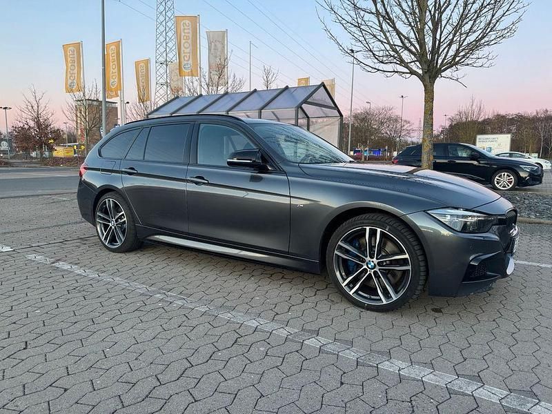 Gebraucht BMW 340 Performance 340 PS (250 kW) 2019 Grau Kombi