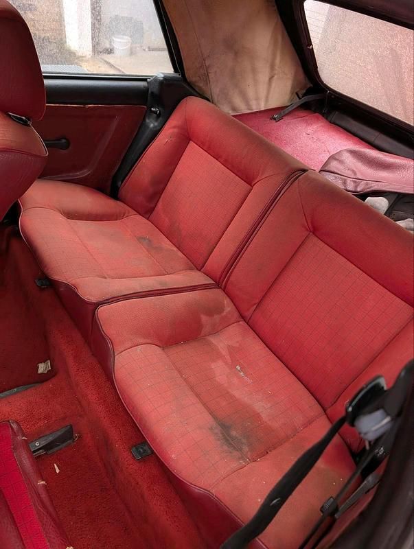 Gebraucht VW Golf Cabriolet 95 PS (69 kW) 1987 Rot Cabrio