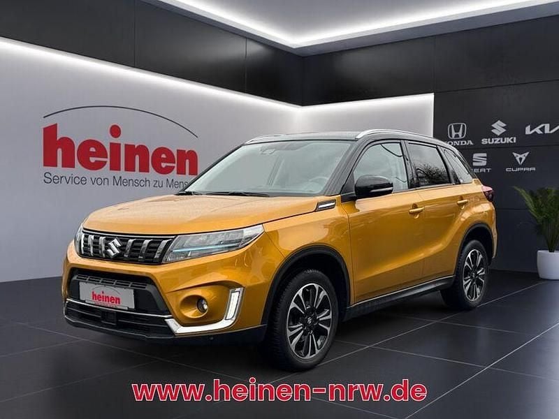 Gebraucht Suzuki Vitara Comfort+ 129 PS (94 kW) 2022 Schwarz SUV
