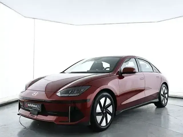 Gebraucht Hyundai Ioniq 6 Dynamiq 111 kW (151 PS) 2023 Rot Limousine