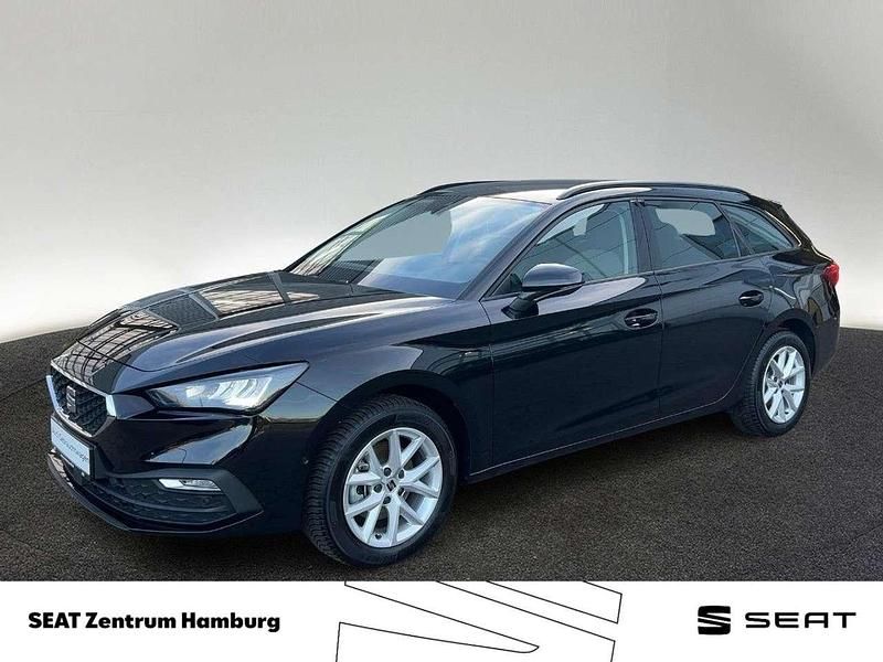 Midnight schwarz metallic Gebraucht 2025 Seat Leon Kombi | 30.711 € (Fairer Preis) - Bild 1/4