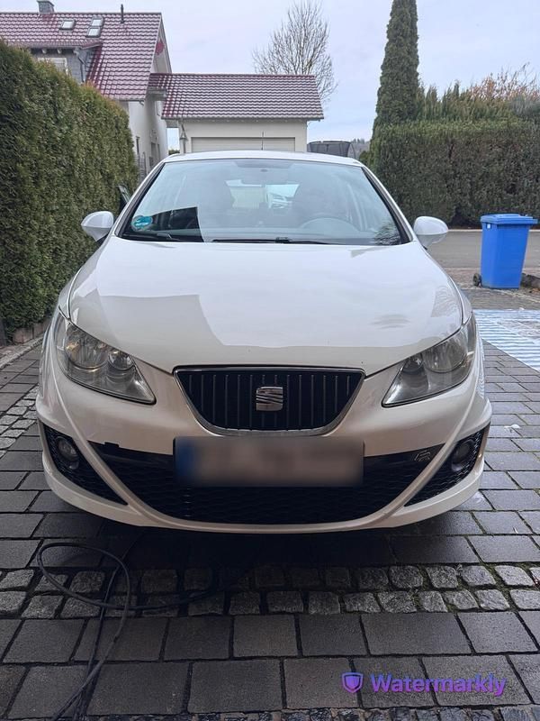 Gebraucht Seat Ibiza Style 70 PS (51 kW) 2011 Weiß Kleinwagen