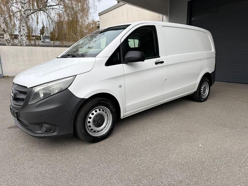 Second-hand Mercedes Vito 136 CP (100 kW) 2015 Alb Van