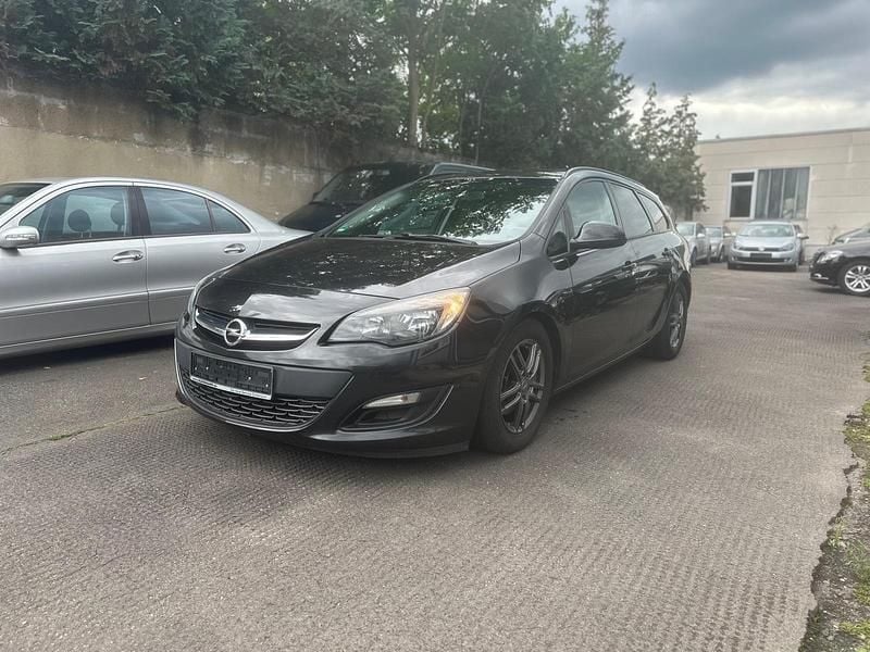 Gebraucht Opel Astra Edition 110 PS (80 kW) 2015 Schwarz Kombi