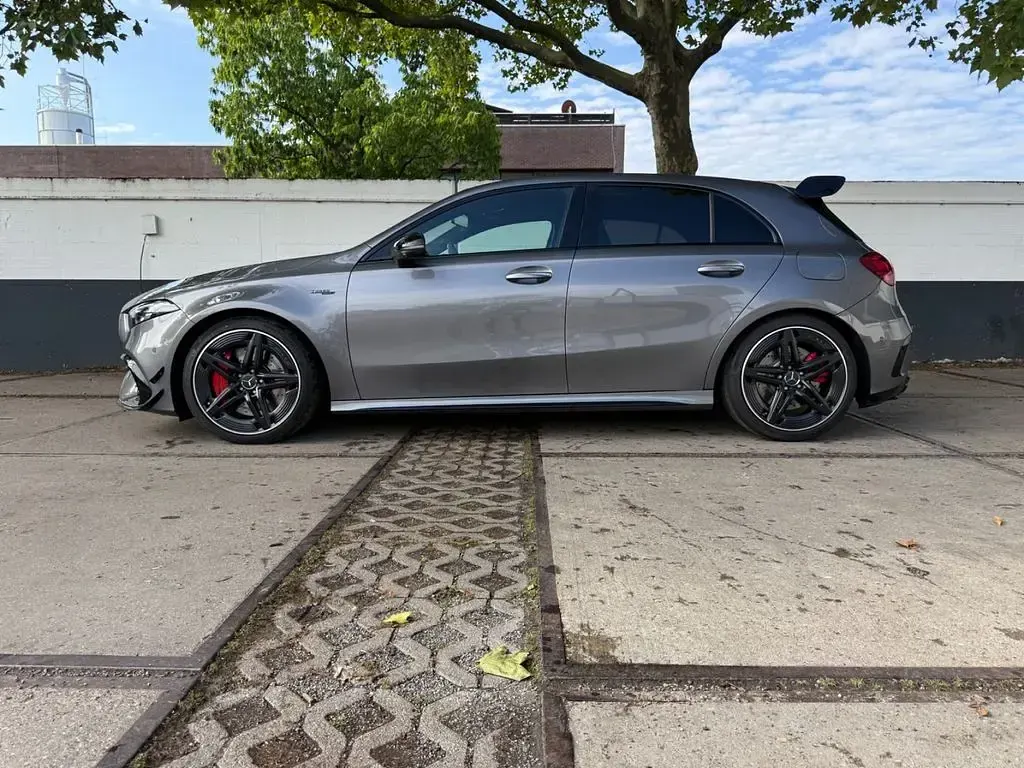 Gebraucht Mercedes A45 AMG AMG 421 PS (309 kW) 2024 Grau Kleinwagen
