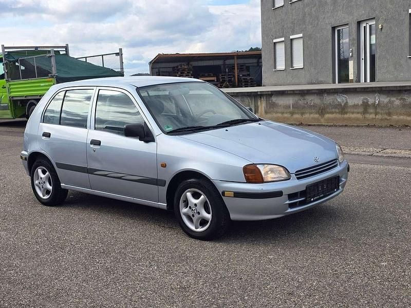 Gebraucht Toyota Starlet 75 PS (55 kW) 1997 Grau Kleinwagen