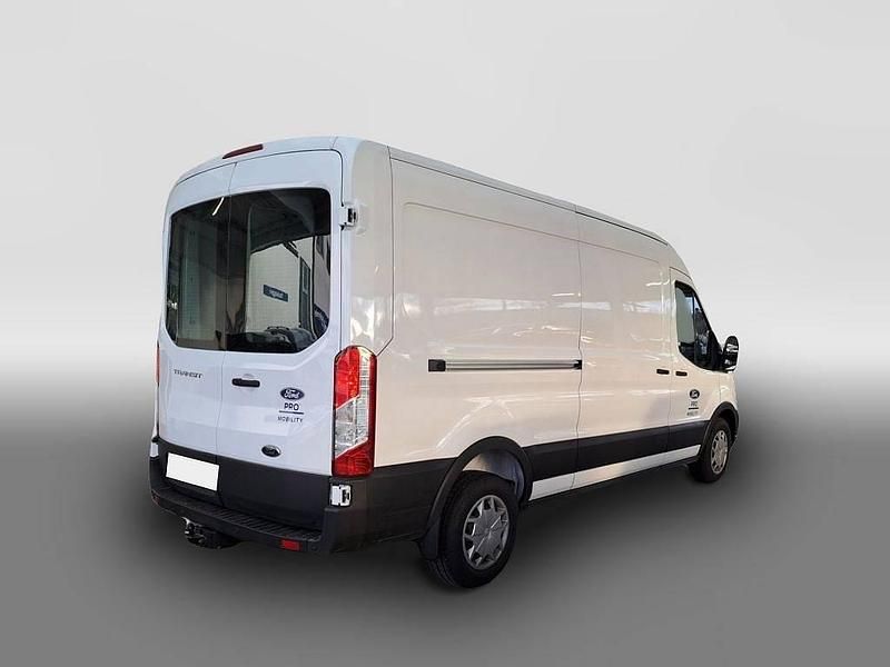 Gebraucht Ford Transit Trend 131 PS (96 kW) 2024 Weiß Pickup