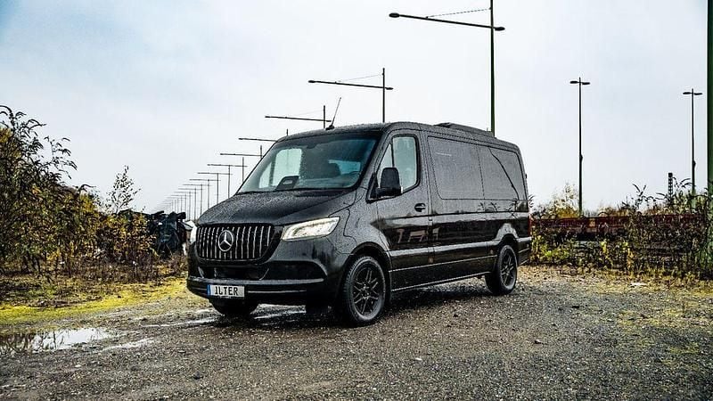 Gebraucht Mercedes Sprinter Business 170 PS (125 kW) 2025 Schwarz Van
