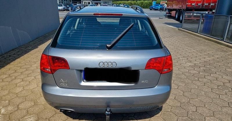 Gebraucht Audi A4 140 PS (102 kW) 2007 Grau Kombi