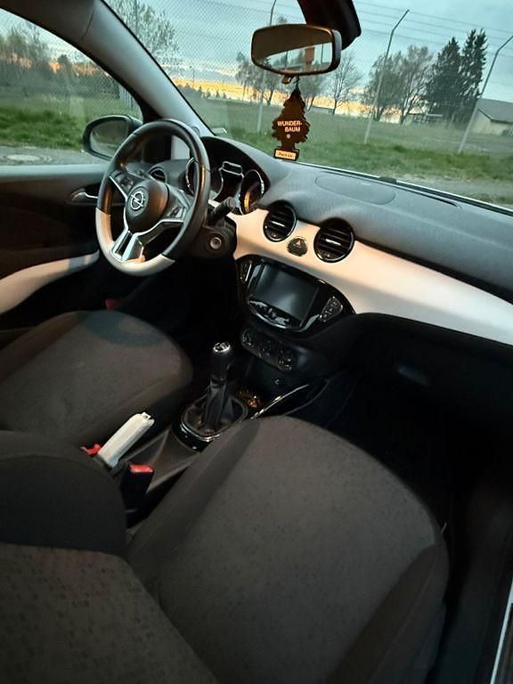 Gebraucht Opel Adam 69 PS (50 kW) 2013 Kleinwagen