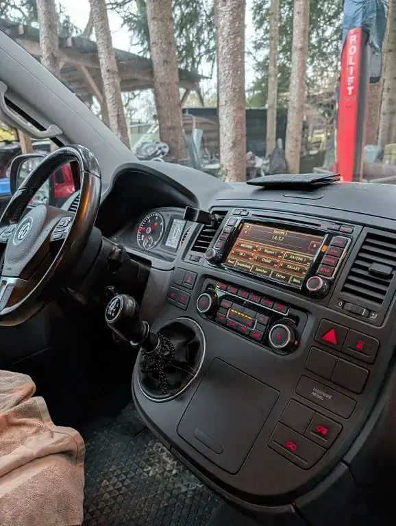 Gebraucht VW Multivan Edition 179 PS (131 kW) 2011 Rot Van / Kleinbus
