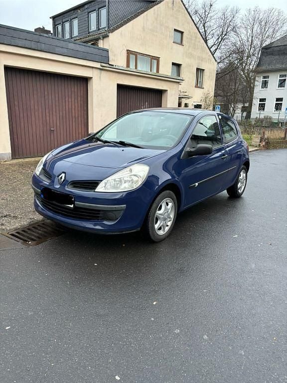 Blau Gebraucht 2007 Renault Clio II Limousine | 2.000 € (Fairer Preis) - Bild 1/4