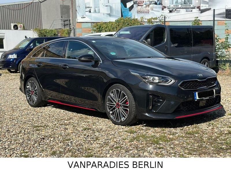 Schwarz Gebraucht 2020 Kia ProCeed GT Kleinwagen | 21.800 € (Fairer Preis) - Bild 1/4