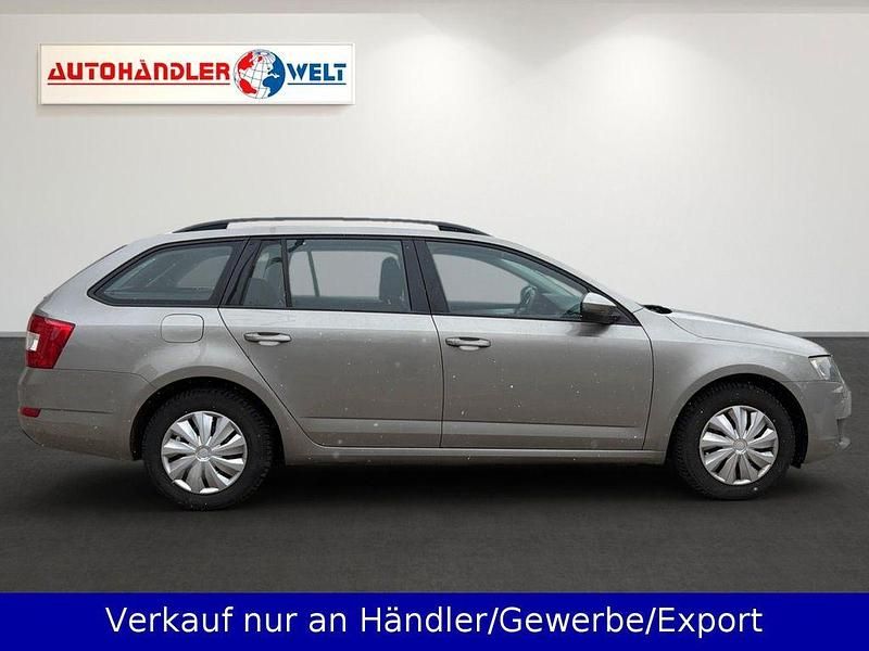 Gebraucht Skoda Octavia 105 PS (77 kW) 2014 Beige Kleinwagen