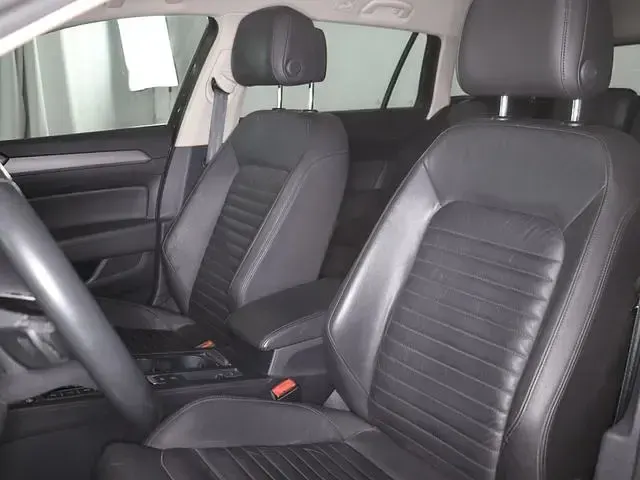 Gebraucht VW Passat Alltrack 190 PS (139 kW) 2017 Braun (metallic) Kombi
