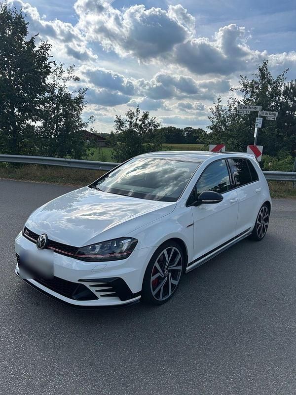 Weiß Gebraucht 2016 VW Golf GTI Clubsport Coupé | 22.999 € (Fairer Preis) - Bild 1/4