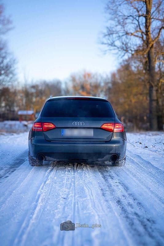 Używany Audi A4 Comfort 180 KM (132 kW) 2008 Andere farben Kombi