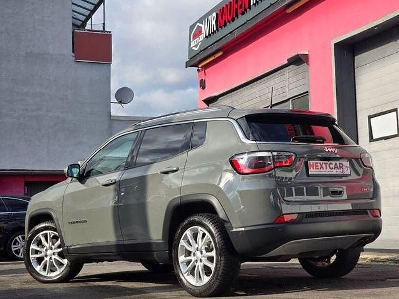 Gebraucht Jeep Compass Limited 150 PS (110 kW) 2021 Silber SUV