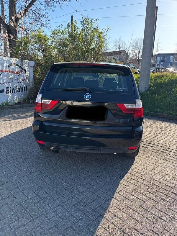 Gebraucht BMW X3 143 PS (105 kW) 2009 Schwarz SUV