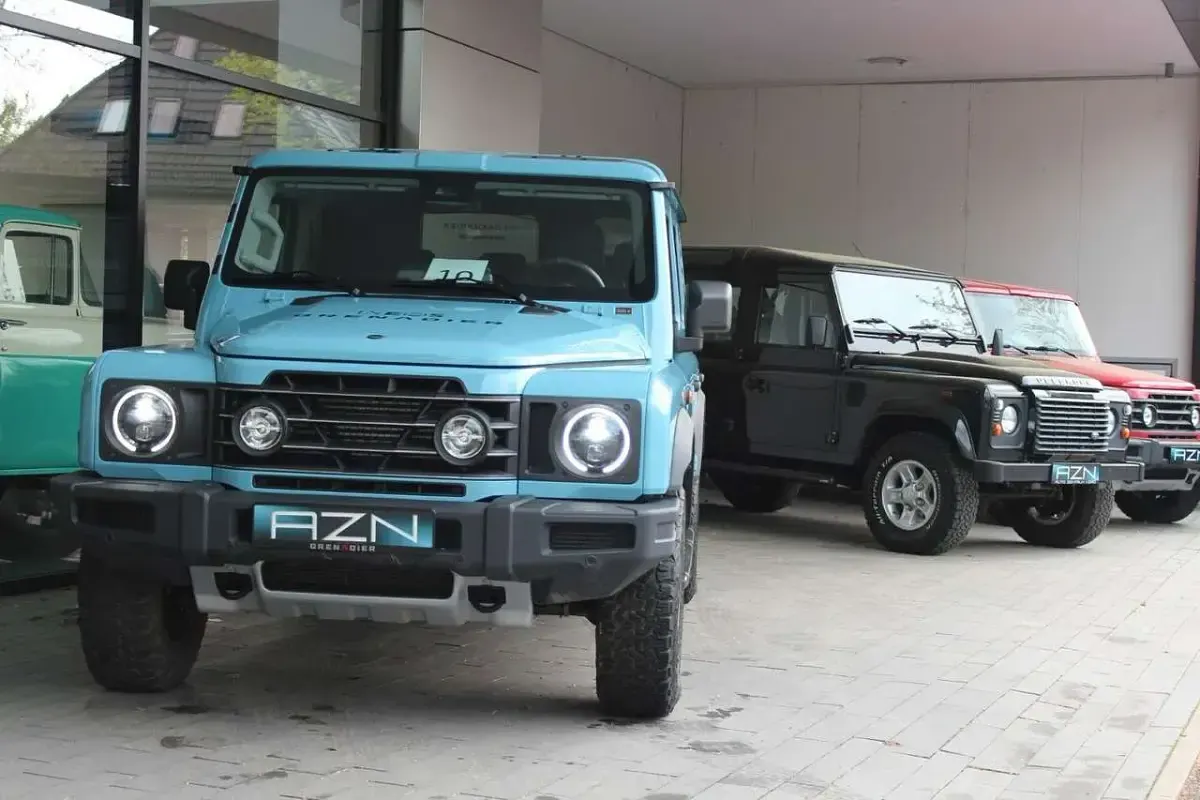 Gebraucht Ineos Grenadier 249 PS (183 kW) 2025 Blau SUV