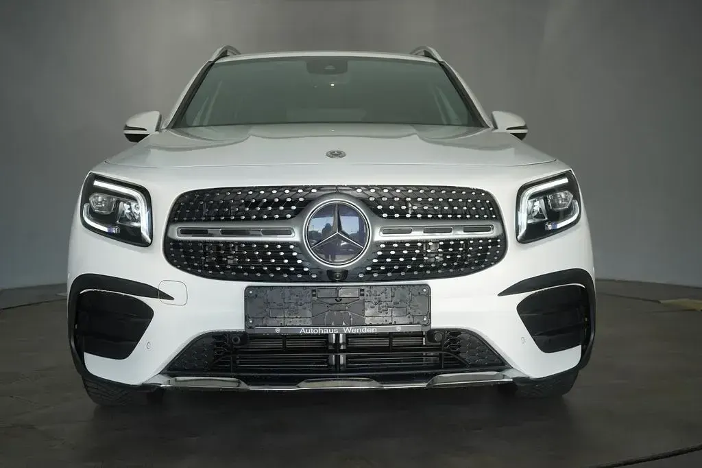 Gebraucht Mercedes GLB220 AMG 190 PS (139 kW) 2020 Weiß SUV
