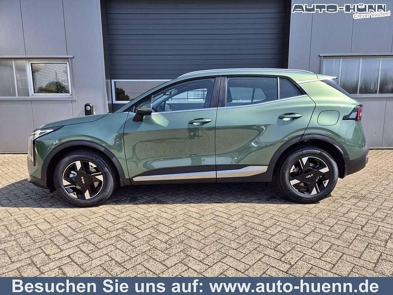 Experience grün metallic Neu 2025 Kia Sportage Vision SUV | 30.490 € (Superpreis) - Bild 1/1