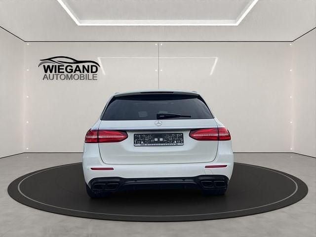 Gebraucht Mercedes E63 AMG AMG 571 PS (419 kW) 2018 Weiß Limousine