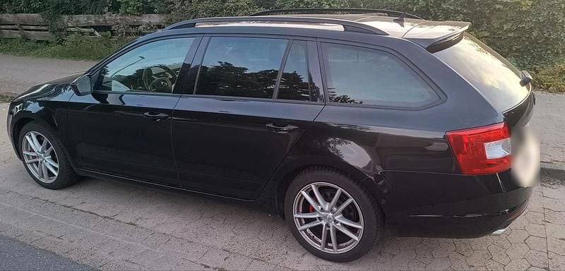 Usata Skoda Octavia RS 184 CV (135 kW) 2009 Nero Utilitaria