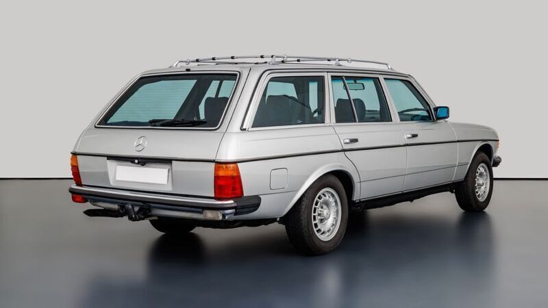 Gebraucht Mercedes E280 185 PS (136 kW) 1984 Silber Limousine