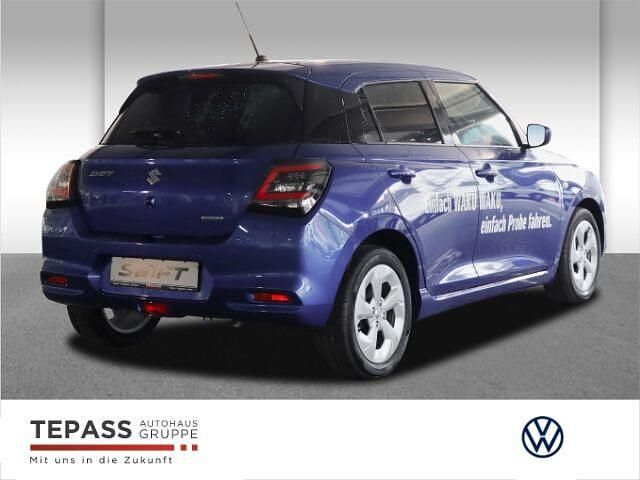 Gebraucht Suzuki Swift 83 PS (61 kW) 2022 Andere farbe Kleinwagen