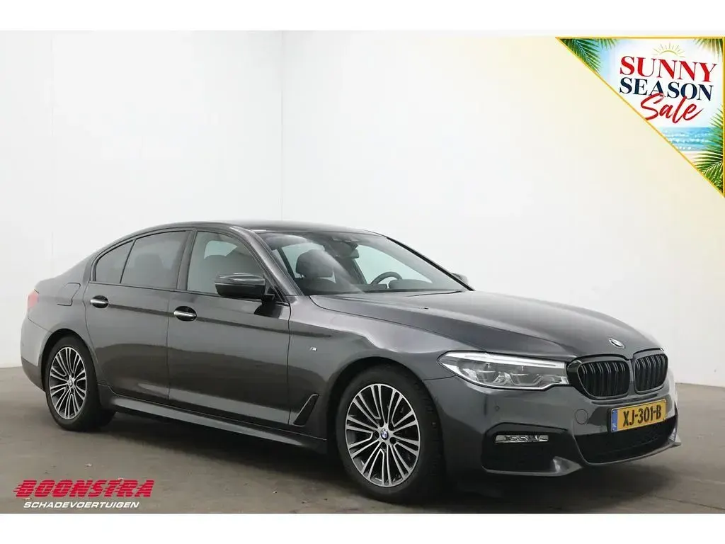 Gebraucht BMW 520 M Sport 184 PS (135 kW) 2019 Grau Limousine