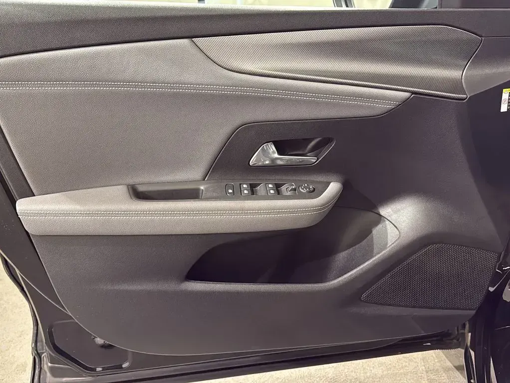 Gebraucht Opel Mokka-e Elegance 100 kW (136 PS) 2024 Schwarz SUV