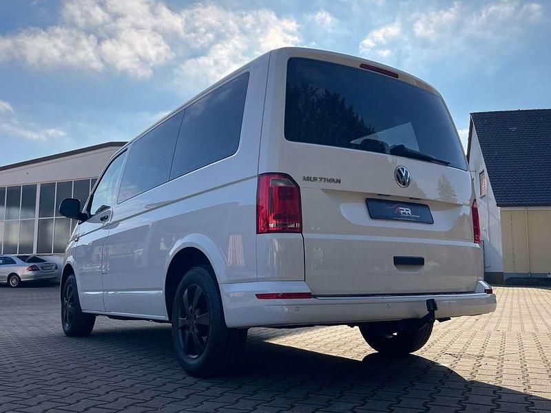 Gebraucht VW Multivan 150 PS (110 kW) 2019 Candyweiss Van