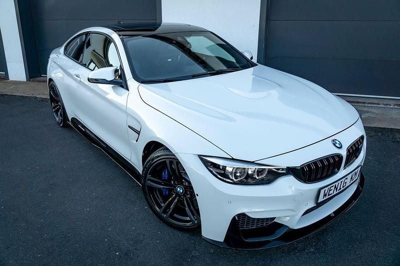 Weiß Gebraucht 2015 BMW M4 Performance Coupé | 41.900 € (Superpreis) - Bild 1/4