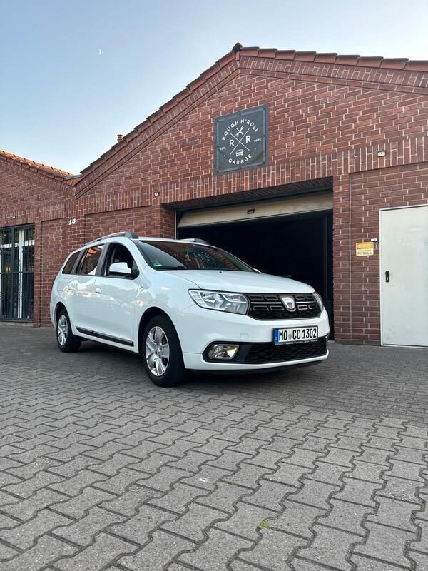 Weiß Gebraucht 2020 Dacia Logan MCV Kombi | 8.950 € (Guter Preis) - Bild 1/4