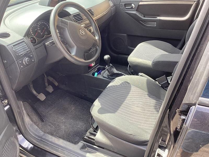 Gebraucht Opel Meriva 90 PS (66 kW) 2006 Schwarz Van / Kleinbus