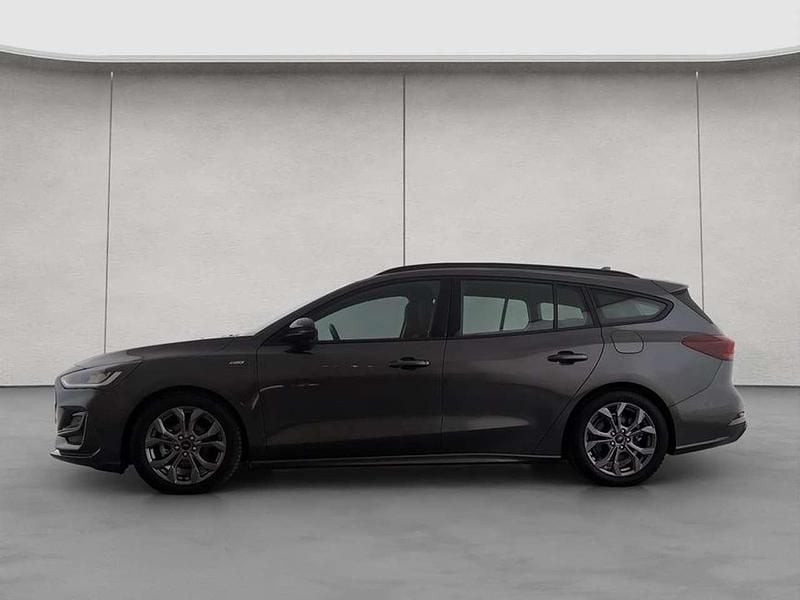 Usata Ford Focus ST-Line 116 CV (85 kW) 2024 Grigio Station wagon
