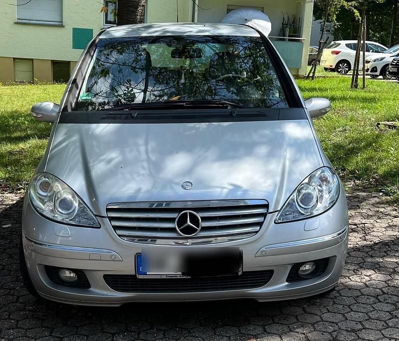 Silber Gebraucht 2006 Mercedes A200 Elegance Van / Kleinbus | 2.600 € (Guter Preis) - Bild 1/4