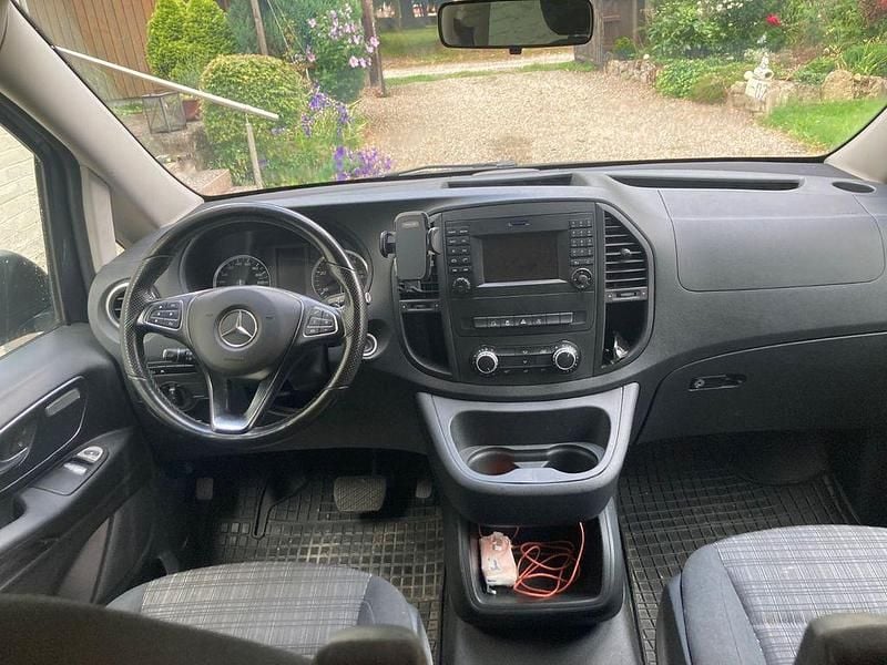 Gebraucht Mercedes Vito 190 PS (139 kW) 2016 Grau Van