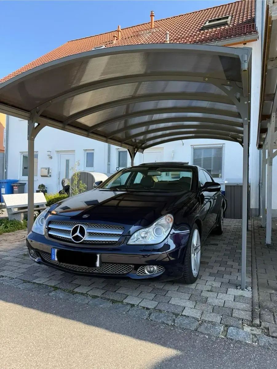 Gebraucht Mercedes CLS280 231 PS (169 kW) 2008 Blau Limousine